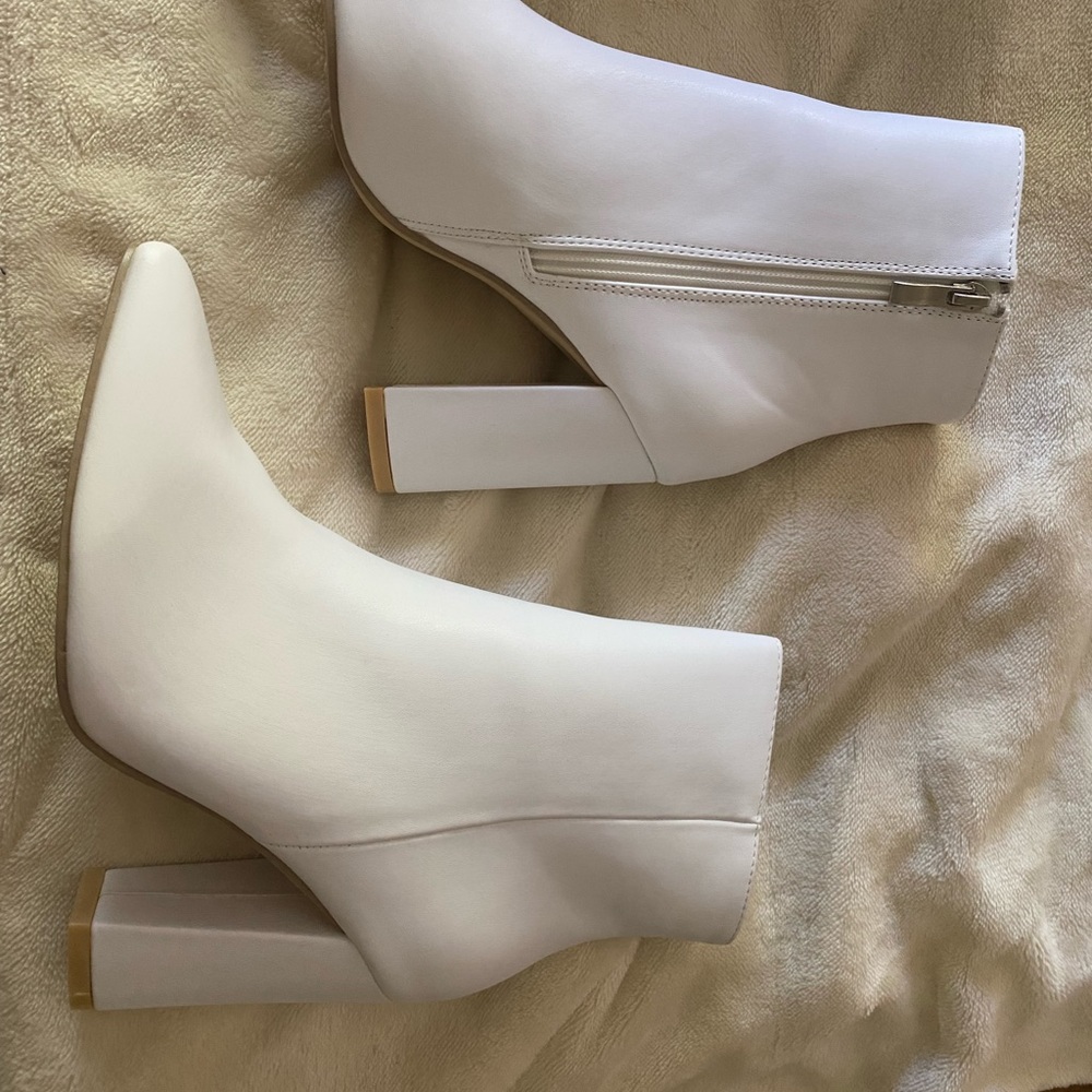 White Booties Never Worn! Size 7.5! Pointed Toe! - image 2